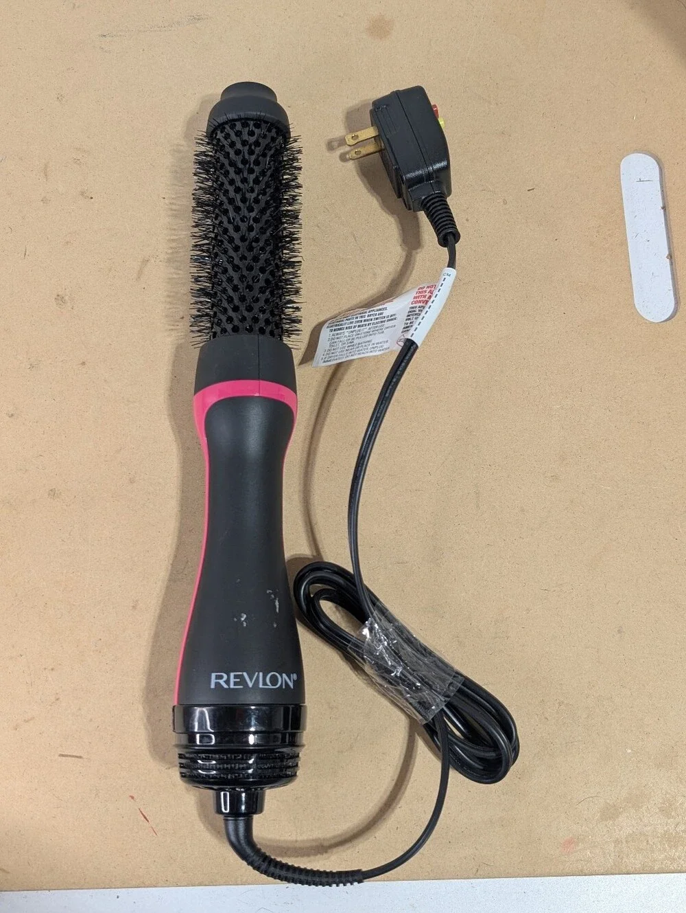 Revlon One-Step Root Booster Round Brush Dryer 1.5